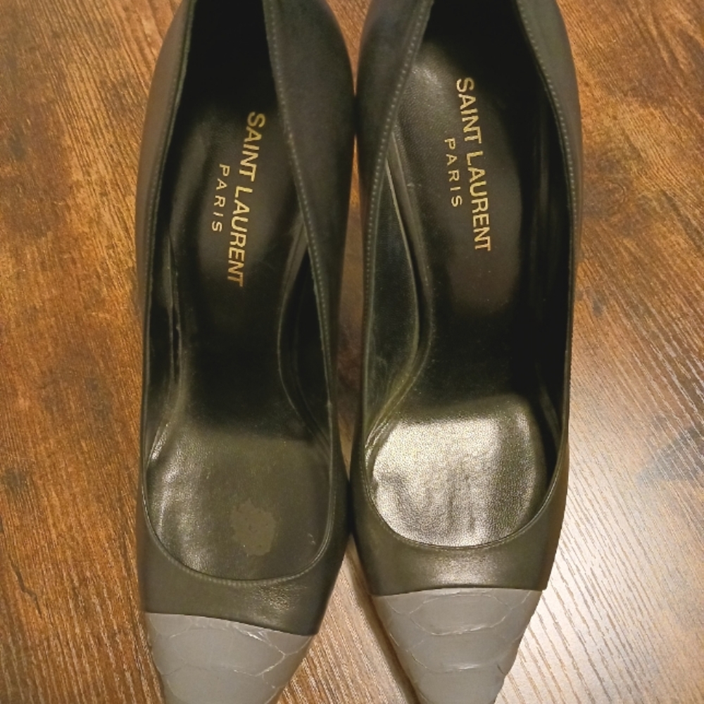 Saint Laurent Paris Heeled Shoes.